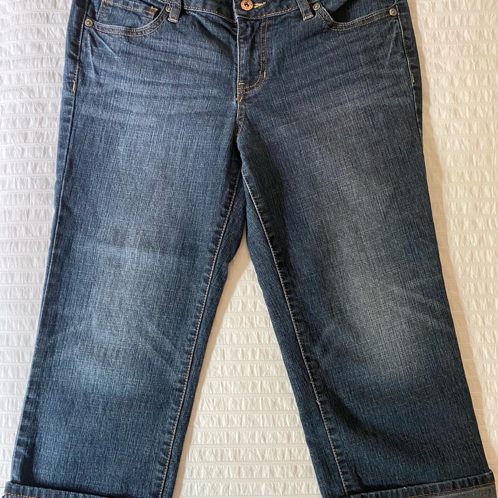 Apt 9 capris
